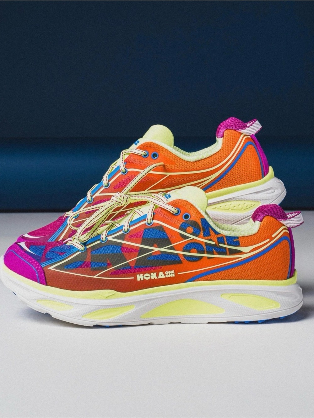 🔋HOKA U HUAKA PRO FUSCHIA 🧡 - Picture 2 of 3